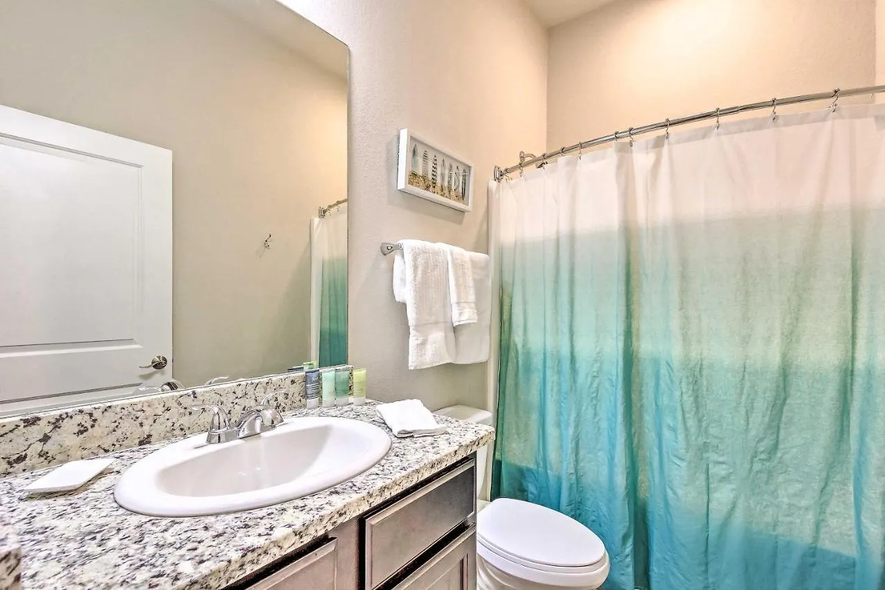 Luxurious Alerio Condo - Steps To Private Beach! United States